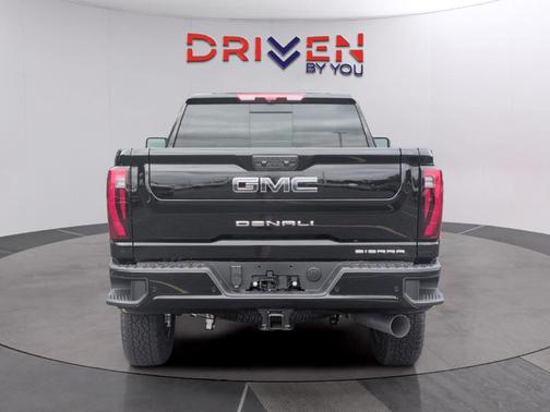 Onyx Black 2026 GMC Sierra 2500 Denali Ultimate