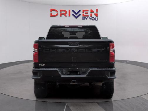 2023 Chevrolet Silverado 2500 Custom