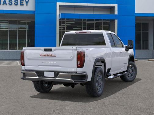 2026 GMC Sierra 2500 SLE