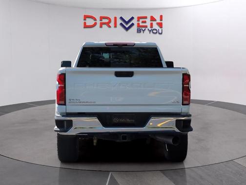 Summit White 2024 Chevrolet Silverado 2500 LTZ