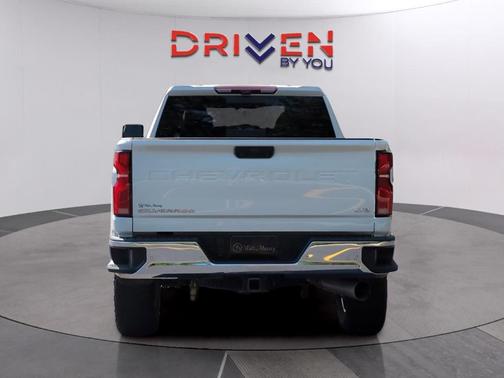 Summit White 2024 Chevrolet Silverado 2500 LTZ