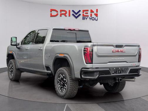 Sterling 2026 GMC Sierra 2500 AT4X