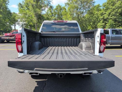 Summit White 2026 GMC Sierra 1500 Elevation