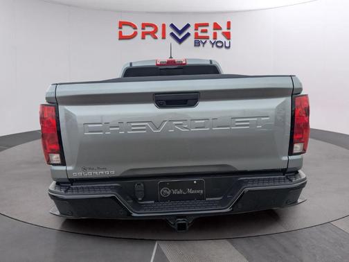 Sterling Gray Metallic 2026 Chevrolet Colorado WT