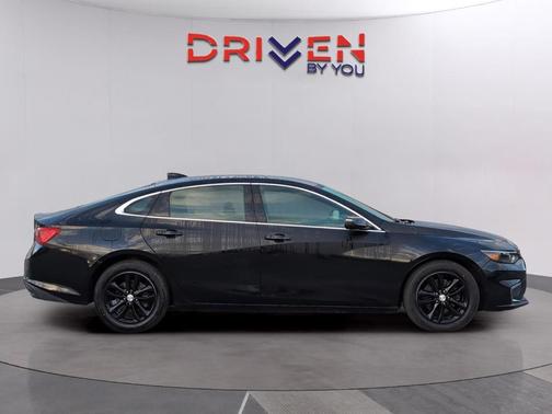 2017 Chevrolet Malibu 1LT