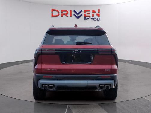 Radiant Red 2026 Chevrolet Traverse Z71