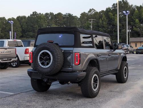 2023 Ford Bronco Badlands Advanced