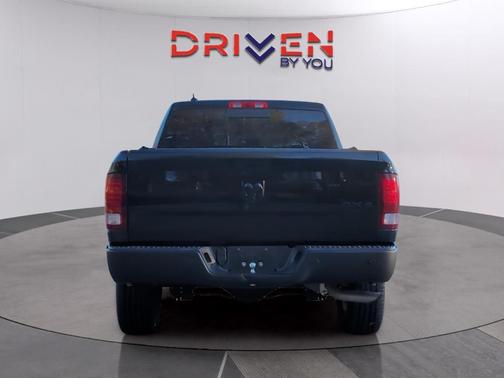 2020 RAM 1500 Classic SLT