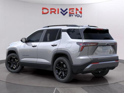 Sterling Gray Metallic 2026 Chevrolet Equinox LT