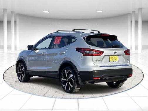 2022 Nissan Rogue Sport SL