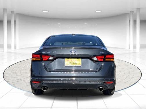 2020 Nissan Altima 2.5 SV