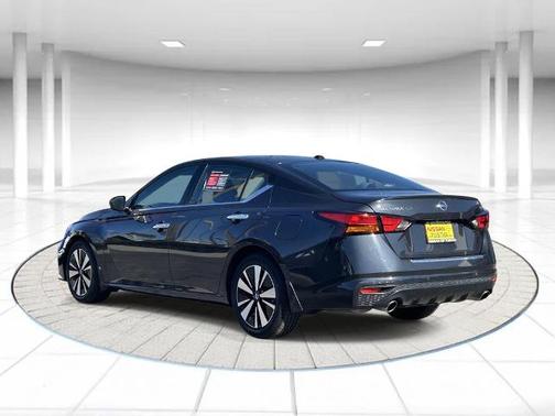 2020 Nissan Altima 2.5 SV