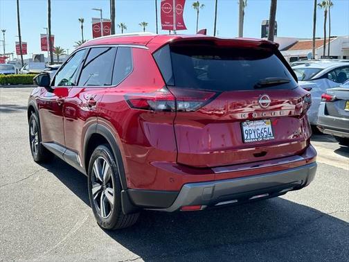 2024 Nissan Rogue SL