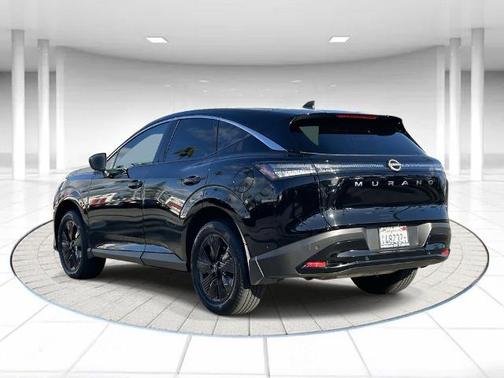 2025 Nissan Murano SV