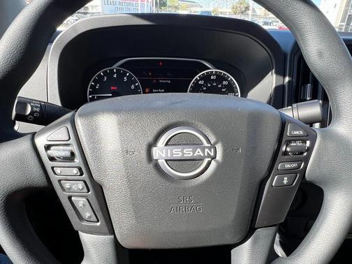2025 Nissan Frontier S