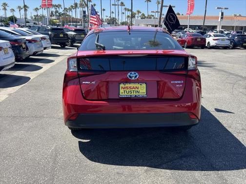 2019 Toyota Prius XLE