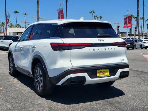 2024 INFINITI QX60 Pure