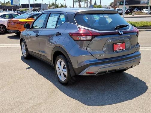 2025 Nissan Kicks S