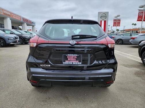 2025 Nissan Kicks S