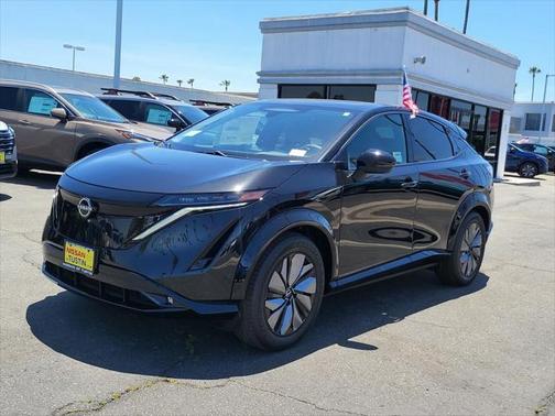 2025 Nissan ARIYA PLATINUM+