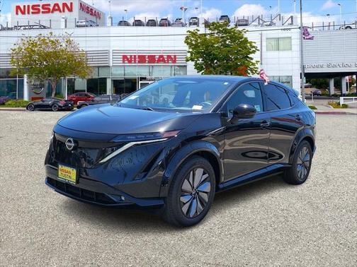 2025 Nissan ARIYA PLATINUM+