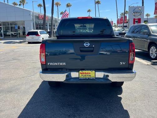 2016 Nissan Frontier SV