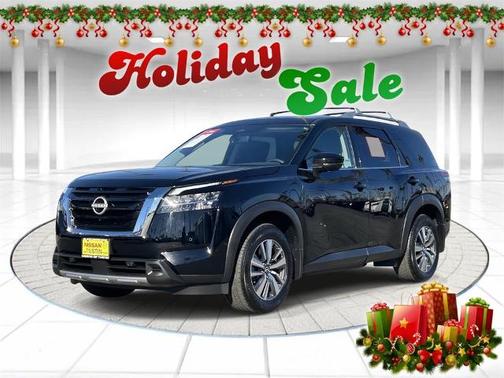 2024 Nissan Pathfinder SL