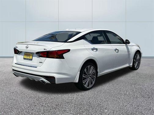 2024 Nissan Altima 2.5 SL