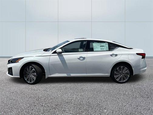2024 Nissan Altima 2.5 SL