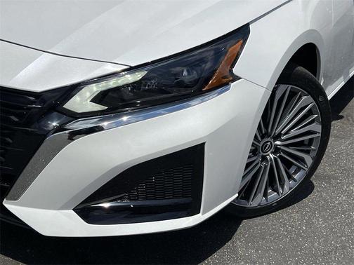 2024 Nissan Altima 2.5 SL