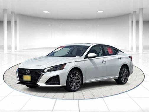 2024 Nissan Altima 2.5 SL