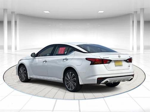 2024 Nissan Altima 2.5 SL