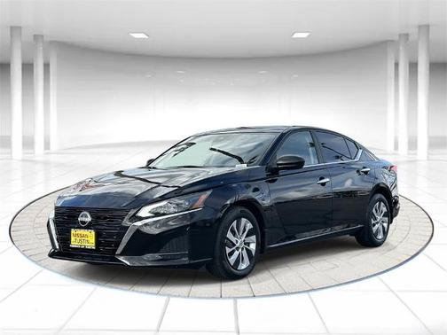 2025 Nissan Altima S