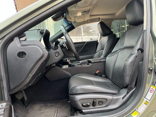 2019 Lexus ES 350 Luxury