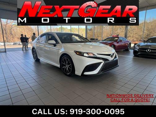 2021 Toyota Camry SE