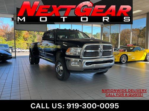 2017 RAM 3500 Big Horn Crew Cab 4x4 8' Box