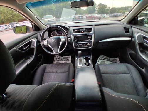 2017 Nissan Altima 2.5 SV