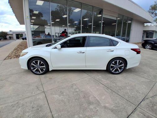 2017 Nissan Altima 2.5 SV