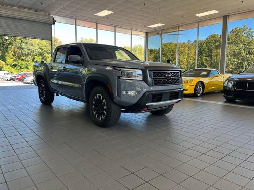 2022 Nissan Frontier PRO-4X