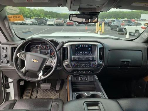 Summit White 2018 Chevrolet Silverado 3500 LTZ