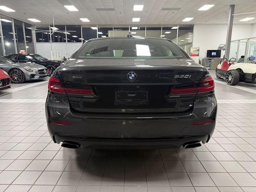 2021 BMW 530 xDrive