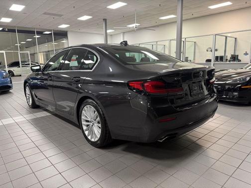 2021 BMW 530 xDrive