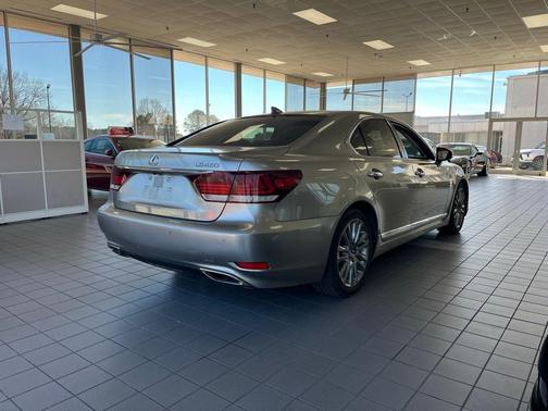 2016 Lexus LS 460 Base