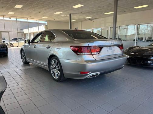 2016 Lexus LS 460 Base