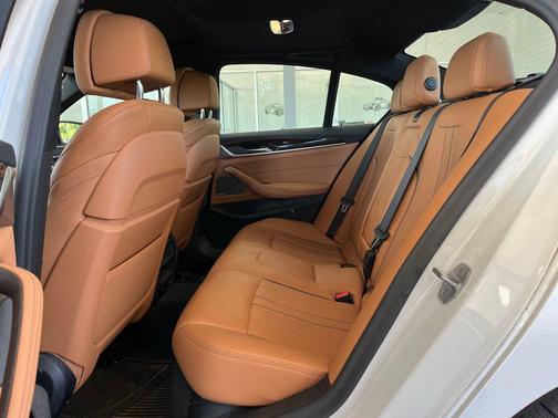2020 BMW 530 xDrive