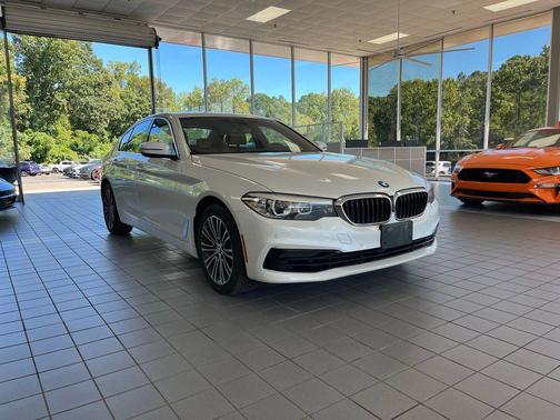 2020 BMW 530 xDrive