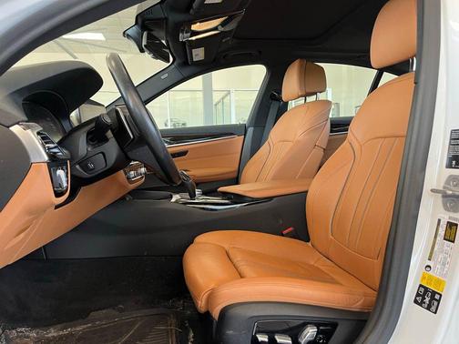 2020 BMW 530 xDrive