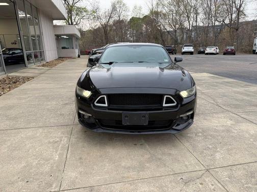 2015 Ford Mustang V6