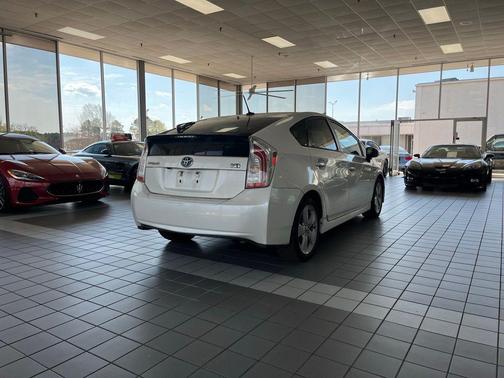 2013 Toyota Prius Four
