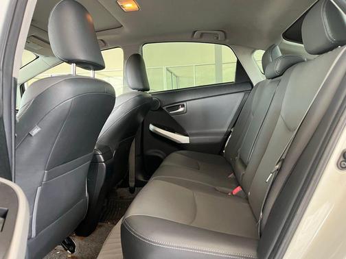 2013 Toyota Prius Four